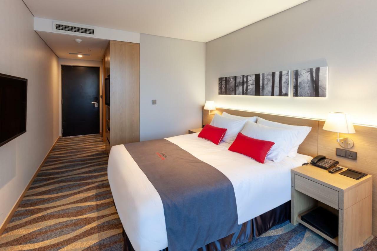 Ramada Encore By Wyndham Gimpo Han River Hotel Esterno foto